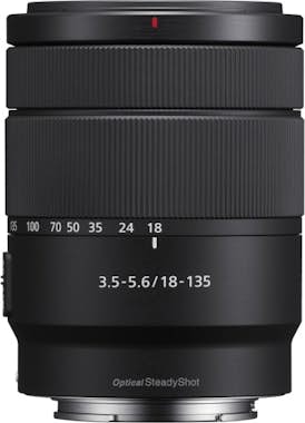Sony E 18-135mm F3.5-5.6 OSS (SEL18135) Sony E 18-135mm F3.5-5.6 OSS (SEL18135)