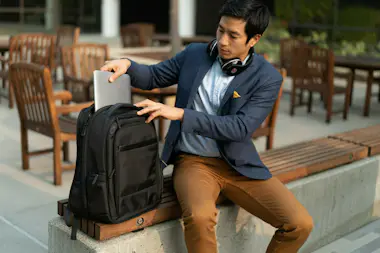 Kensington Kensington Mochila Contour™ 2.0 Business para port Kensington Kensington Mochila Contour™ 2.0 Business para port
