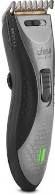 Ufesa Cortapelos CP6550 con baterias Ni-Mh Ufesa Cortapelos CP6550 con baterias Ni-Mh