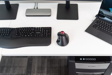 Kensington Kensington Trackball inalámbrico Orbit® Fusion™ Kensington Kensington Trackball inalámbrico Orbit® Fusion™