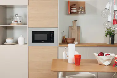 Indesit Indesit MWI 120 GX Integrado Microondas con grill Indesit Indesit MWI 120 GX Integrado Microondas con grill