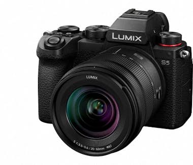 Panasonic Panasonic Lumix S5 + S 20-60mm F3.5-5.6 MILC 24,2 Panasonic Panasonic Lumix S5 + S 20-60mm F3.5-5.6 MILC 24,2