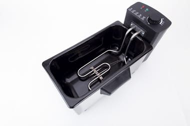 Jata JATA FR678 Sencillo 3,2 L Independiente 2000 W Fre Jata JATA FR678 Sencillo 3,2 L Independiente 2000 W Fre