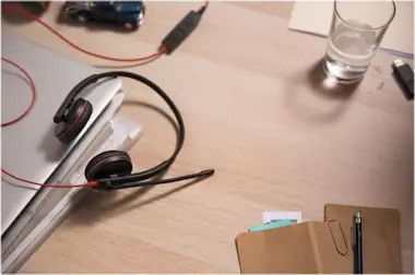 Logilink Auricular POLY Plantronics Blackwire C3225 - Alámb Logilink Auricular POLY Plantronics Blackwire C3225 - Alámb