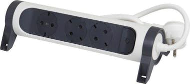 Legrand Regleta con interruptor 694527/ 3 Tomas de corrien Legrand Regleta con interruptor 694527/ 3 Tomas de corrien