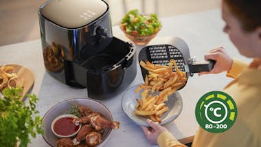 Philips Philips Essential Airfryer negra de 0,8 kg y 4,1 l Philips Philips Essential Airfryer negra de 0,8 kg y 4,1 l
