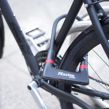 Master Lock MASTER LOCK Bike U Lock - Soporte universal para b Master Lock MASTER LOCK Bike U Lock - Soporte universal para b