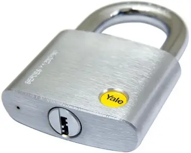 Yale Candado Seguridad Exterior 40mm, 3 Llaves, Latón C Yale Candado Seguridad Exterior 40mm, 3 Llaves, Latón C