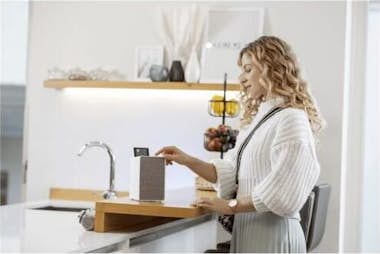 Pure Evoke Spot White - Radio por Internet - Minicanale Pure Evoke Spot White - Radio por Internet - Minicanale