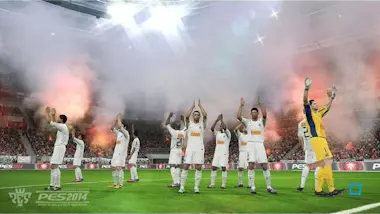 Konami PES 2014: PRO EVOLUTION SOCCER - ASPECTOS ESENCIAL Konami PES 2014: PRO EVOLUTION SOCCER - ASPECTOS ESENCIAL