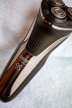 Camry CR2927 Afeitadora Eléctrica Rotativa, Triple Cabez Camry CR2927 Afeitadora Eléctrica Rotativa, Triple Cabez