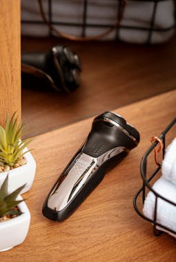 Camry CR2927 Afeitadora Eléctrica Rotativa, Triple Cabez Camry CR2927 Afeitadora Eléctrica Rotativa, Triple Cabez