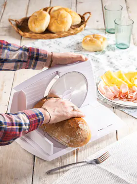 ADLER Adler AD4703 Cortafiambres Plegable, Cuchilla Espe ADLER Adler AD4703 Cortafiambres Plegable, Cuchilla Espe