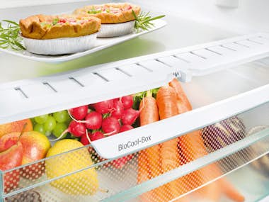 Liebherr Liebherr CNef 5735 nevera y congelador Independien Liebherr Liebherr CNef 5735 nevera y congelador Independien