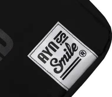 Smile Smile Akira maletines para portátil 39,6 cm (15.6" Smile Smile Akira maletines para portátil 39,6 cm (15.6"