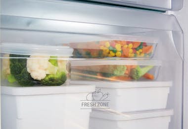 Hotpoint Hotpoint BCB 70301 nevera y congelador Integrado 2 Hotpoint Hotpoint BCB 70301 nevera y congelador Integrado 2