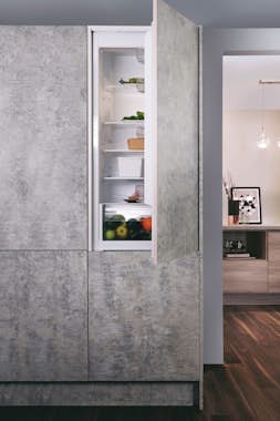 Hotpoint Hotpoint SB 18011 frigorífico Integrado 314 L F Bl Hotpoint Hotpoint SB 18011 frigorífico Integrado 314 L F Bl