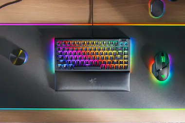 RAZER Razer BlackWidow V4 teclado USB QWERTY Inglés de E RAZER Razer BlackWidow V4 teclado USB QWERTY Inglés de E