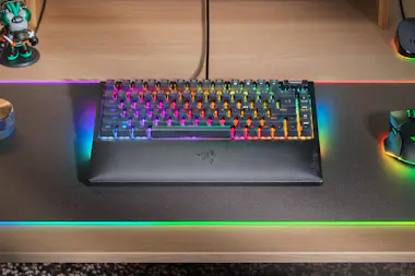RAZER Razer BlackWidow V4 teclado USB QWERTY Inglés de E RAZER Razer BlackWidow V4 teclado USB QWERTY Inglés de E
