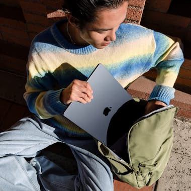 Apple Apple MacBook Air Apple M M3 Portátil 38,9 cm (15. Apple Apple MacBook Air Apple M M3 Portátil 38,9 cm (15.