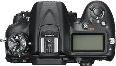 Nikon D7200 (Cuerpo)