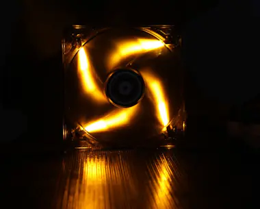 BITFENIX BitFenix 14cm Spectre LED PWM Carcasa del ordenado BITFENIX BitFenix 14cm Spectre LED PWM Carcasa del ordenado