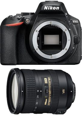 Nikon NIKON D5600 + AF-S 18-200MM F3.5-5.6G ED VR II DX Nikon NIKON D5600 + AF-S 18-200MM F3.5-5.6G ED VR II DX