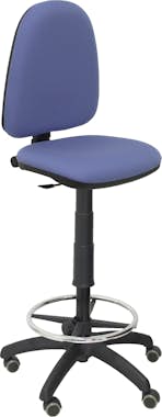 Piqueras y Crespo Taburete Ayna bali azul claro ruedas de parqué Piqueras y Crespo Taburete Ayna bali azul claro ruedas de parqué