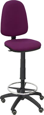 Piqueras y Crespo Taburete Ayna bali morado ruedas de parqué Piqueras y Crespo Taburete Ayna bali morado ruedas de parqué