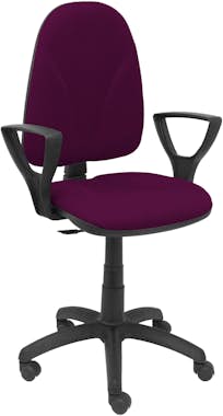 Piqueras y Crespo Silla Algarra bali morado brazos fijos Piqueras y Crespo Silla Algarra bali morado brazos fijos