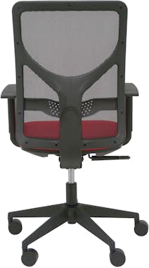 Piqueras y Crespo Silla Motilla malla negra asiento bali rojo brazo Piqueras y Crespo Silla Motilla malla negra asiento bali rojo brazo