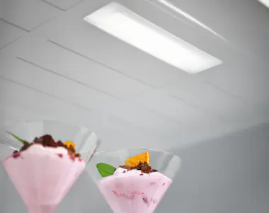 AEG AEG RCB736D3MX nevera y congelador Independiente A AEG AEG RCB736D3MX nevera y congelador Independiente A