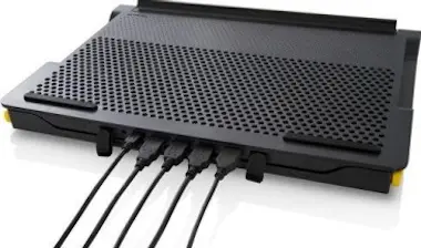 Targus Targus Chill Mat™+ with 4-Port Hub Targus Targus Chill Mat™+ with 4-Port Hub