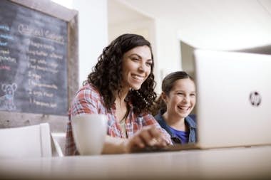 HP HP 15-bs199ns Negro Portátil 39,6 cm (15.6"") 1366 HP HP 15-bs199ns Negro Portátil 39,6 cm (15.6"") 1366