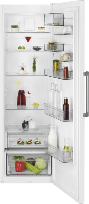 AEG AEG RKB638E5MW frigorífico Independiente 390 L E B