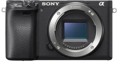 Sony a 6400 + SELP1650 MILC 24,2 MP CMOS 6000 x 4000 Pixeles Negro