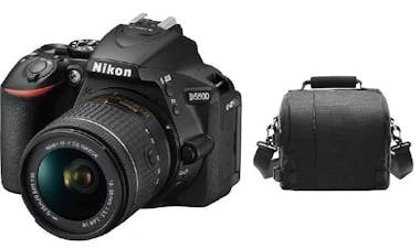 Nikon NIKON D5600 KIT AF-P 18-55MM F3.5-5.6G VR + Bolsa